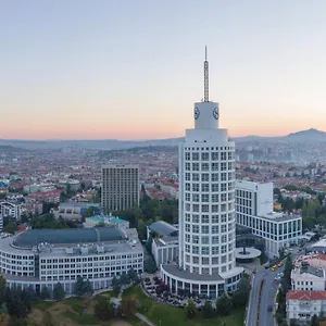 Sheraton & Convention Center Отель